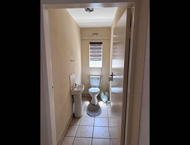 4 BEDROOM HOUSE FOR SALE IN ALBERTSDAL